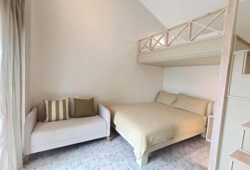 هتل Aob Oun Homestay