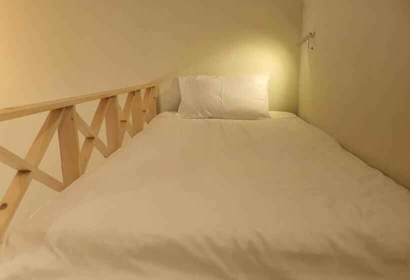 هتل Aob Oun Homestay