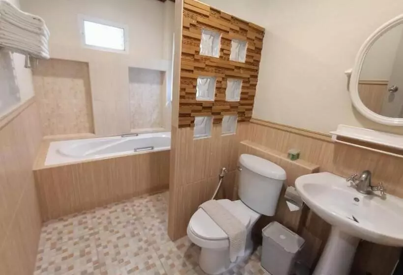 هتل Aob Oun Homestay