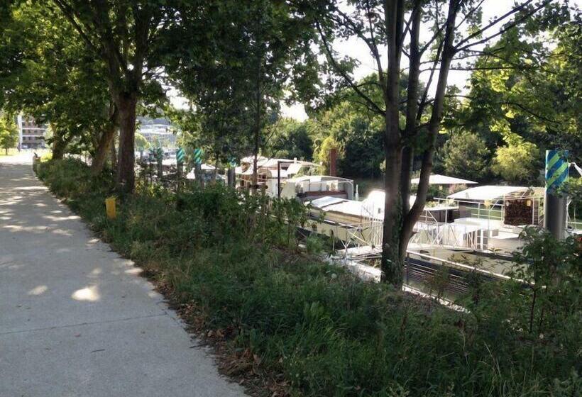 ホテル Boat For Guest