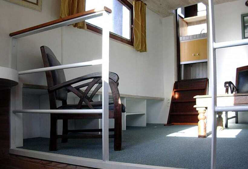 ホテル Boat For Guest