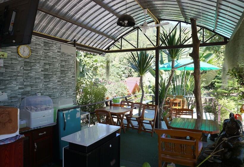 ホテル Ing Phu Resort