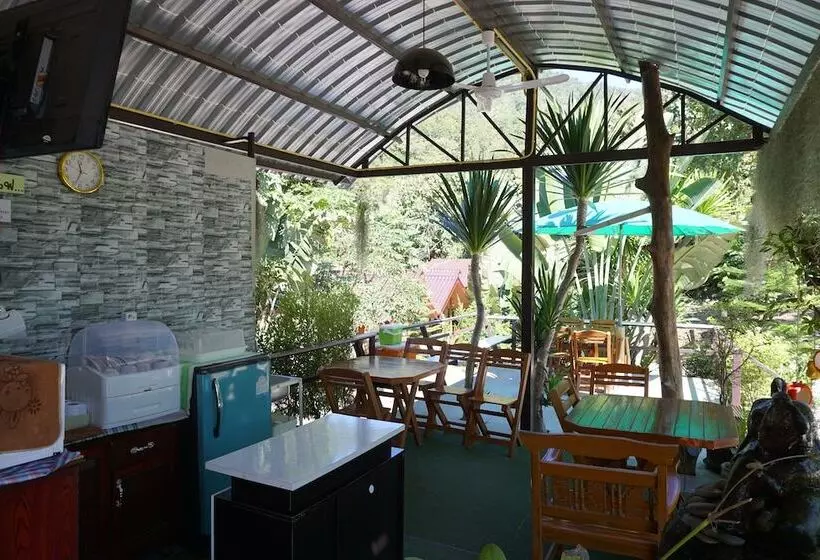 Hotelli Ing Phu Resort