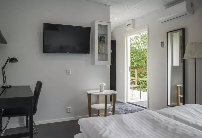 Otel Insense