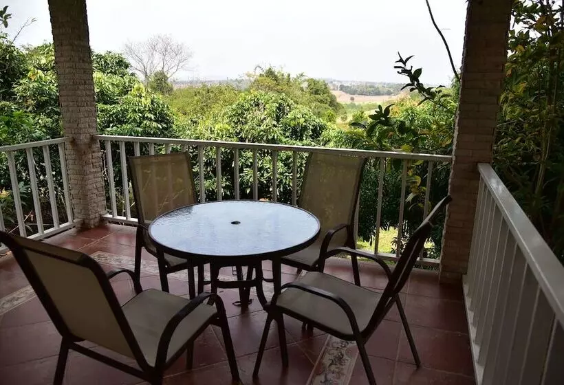 Hotelli Khaoyai Nature Retreat