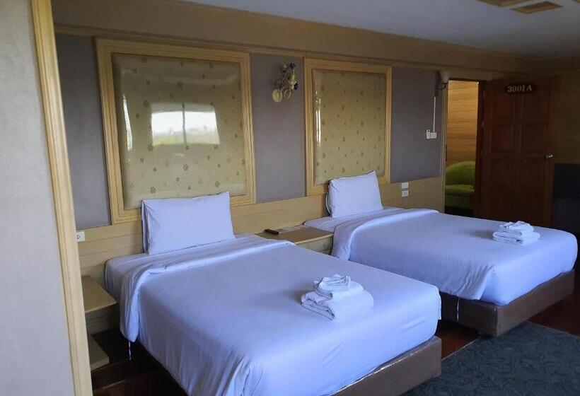 בית מלון כפרי Pearl Resort And