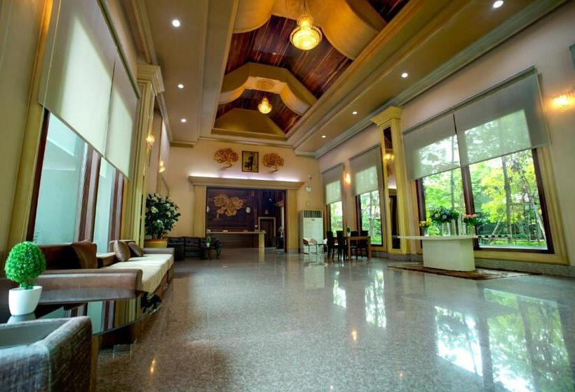 בית מלון כפרי Pearl Resort And