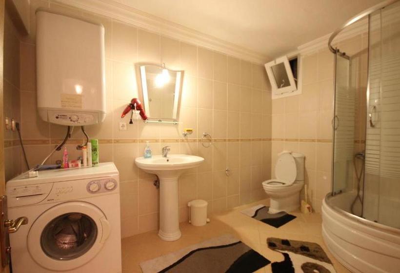 בית מלון כפרי Royal Residences