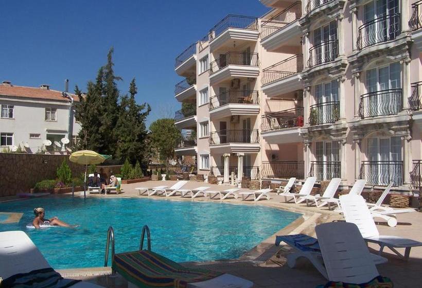 בית מלון כפרי Royal Residences