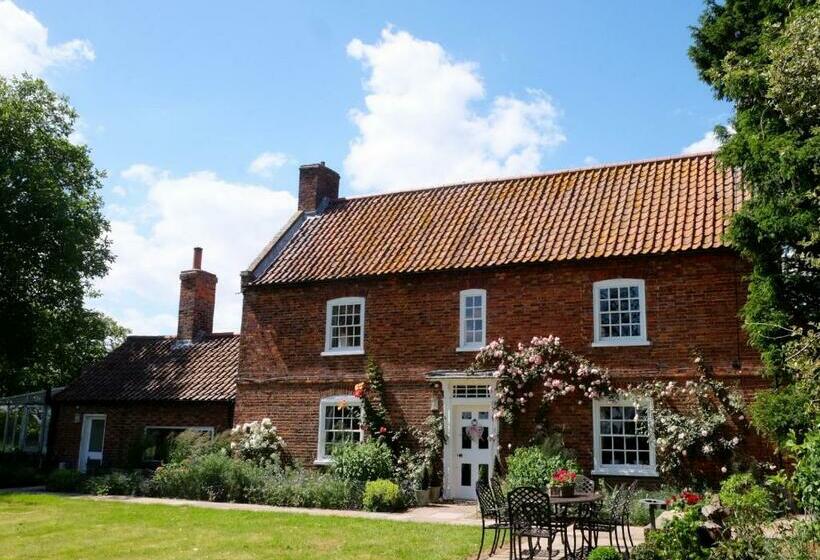 צימר Lut S Place