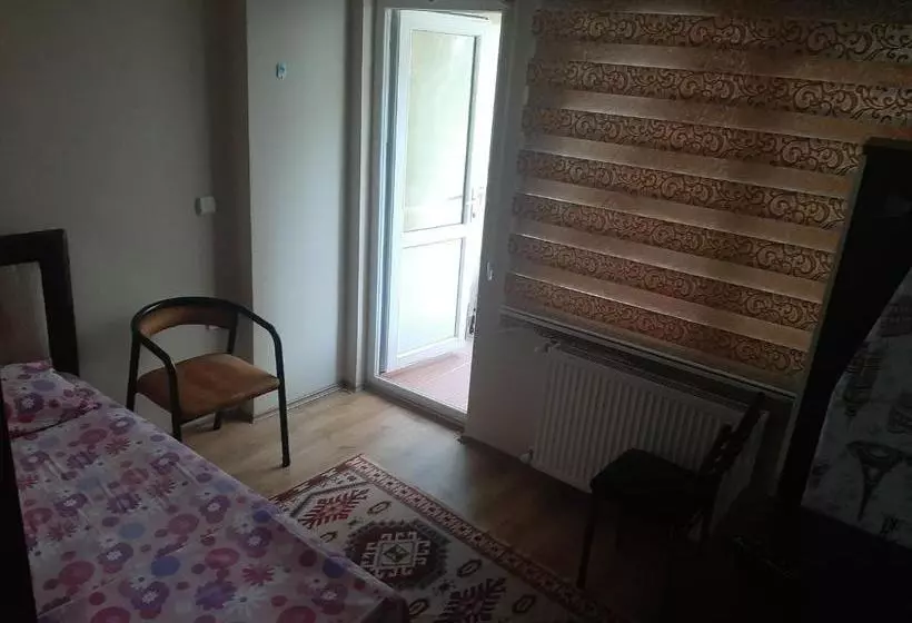 Menekşe Apart 1