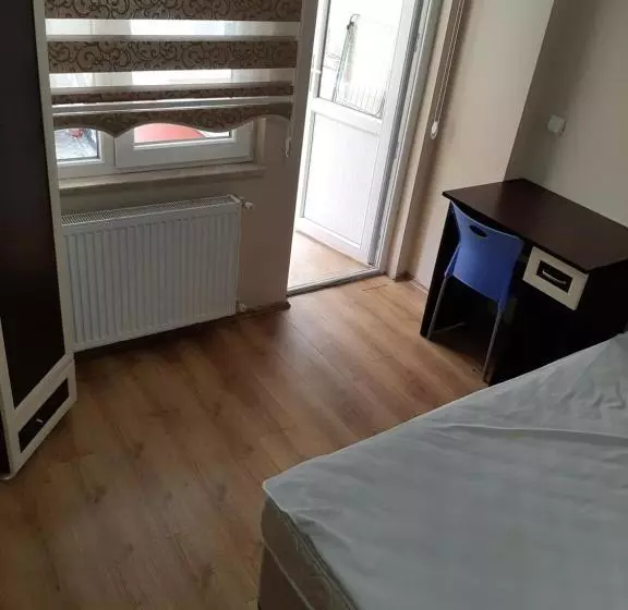 Menekşe Apart 1