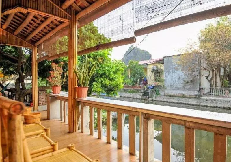 پانسیون Tam Coc River View Homestay