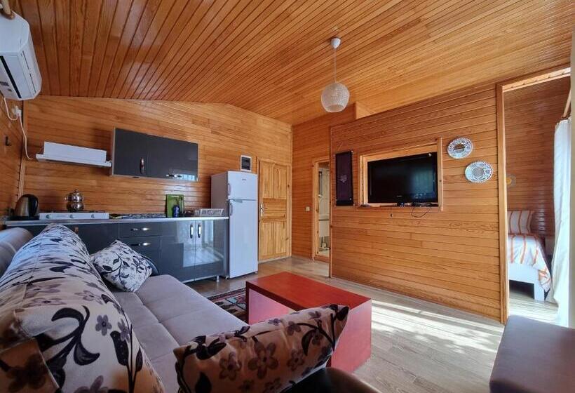 Sunset Boutique Hotel & Apartments