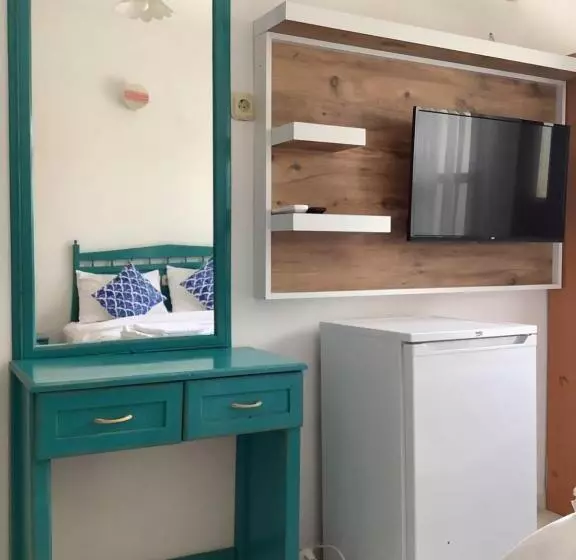 Sunset Boutique Hotel & Apartments