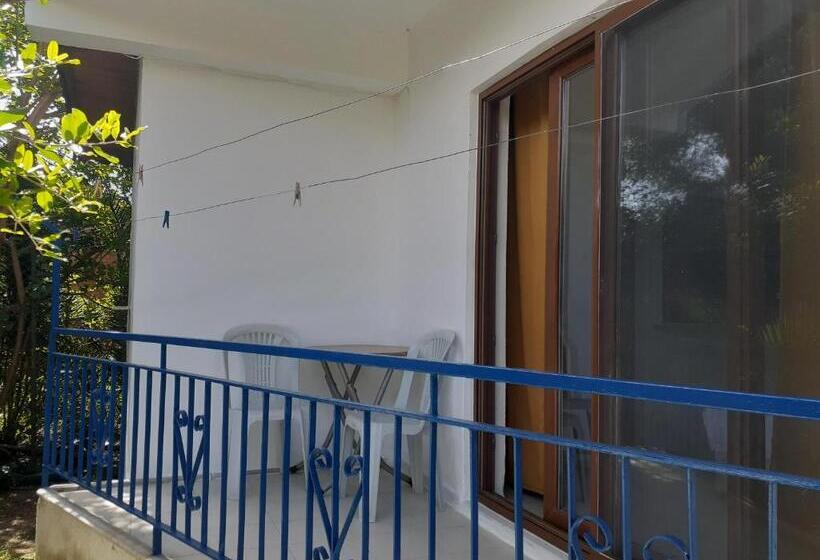 Sunset Boutique Hotel & Apartments