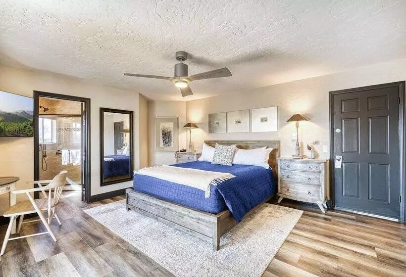 Hostelli Europa Village Wineries And Resort