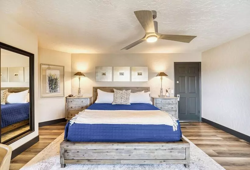 Hostelli Europa Village Wineries And Resort