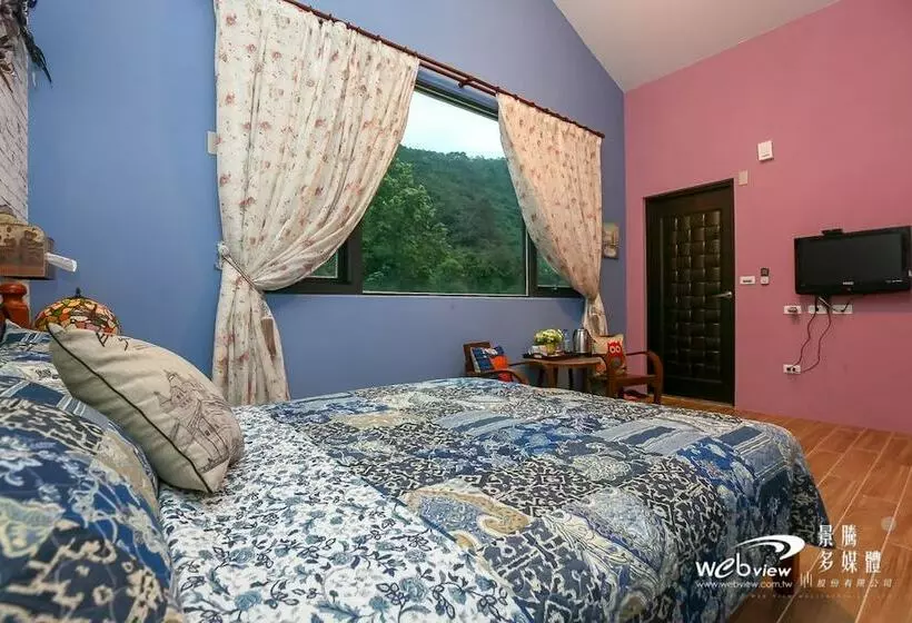 Wuju Wusu B&b