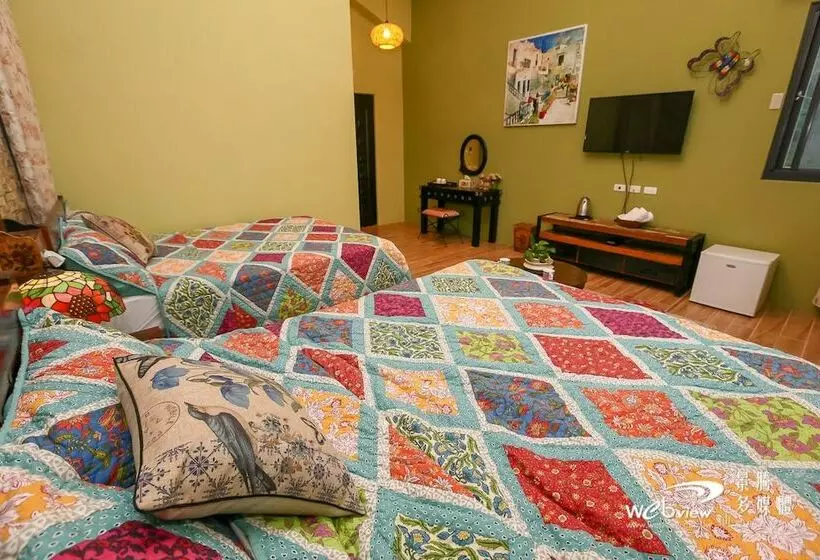Wuju Wusu B&b