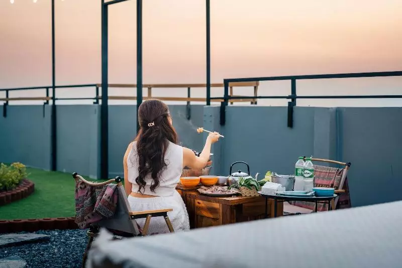 هاستل Thalay Chaam By Tha