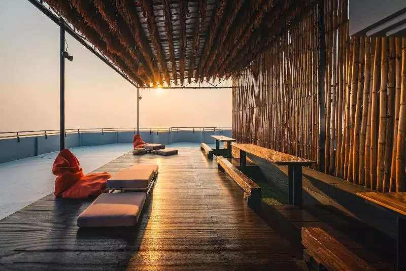 هاستل Thalay Chaam By Tha