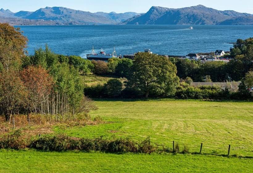 Armadale Castle Cabins