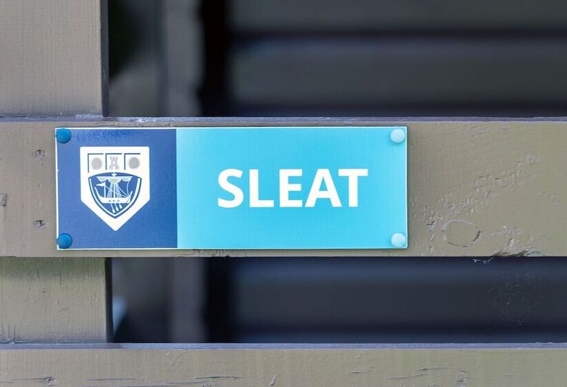 Armadale Castle Cabins