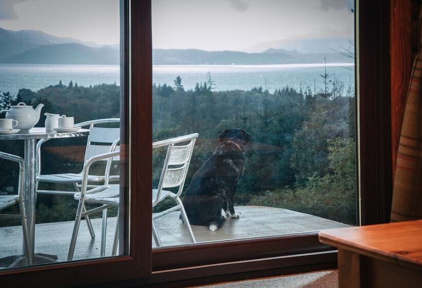 Armadale Castle Cabins