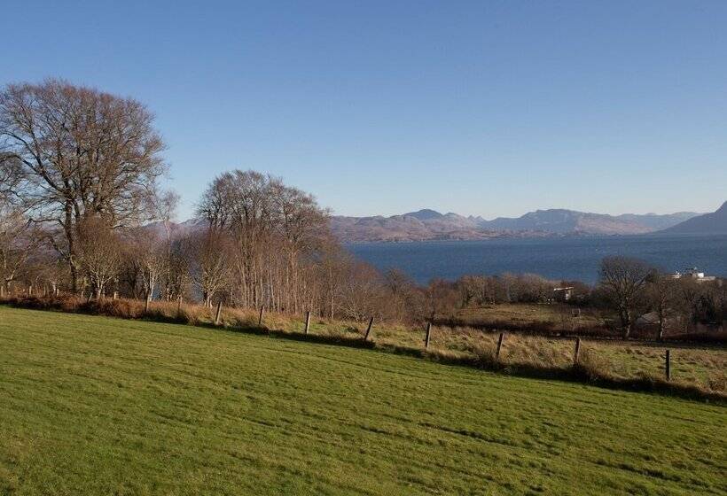 Armadale Castle Cabins