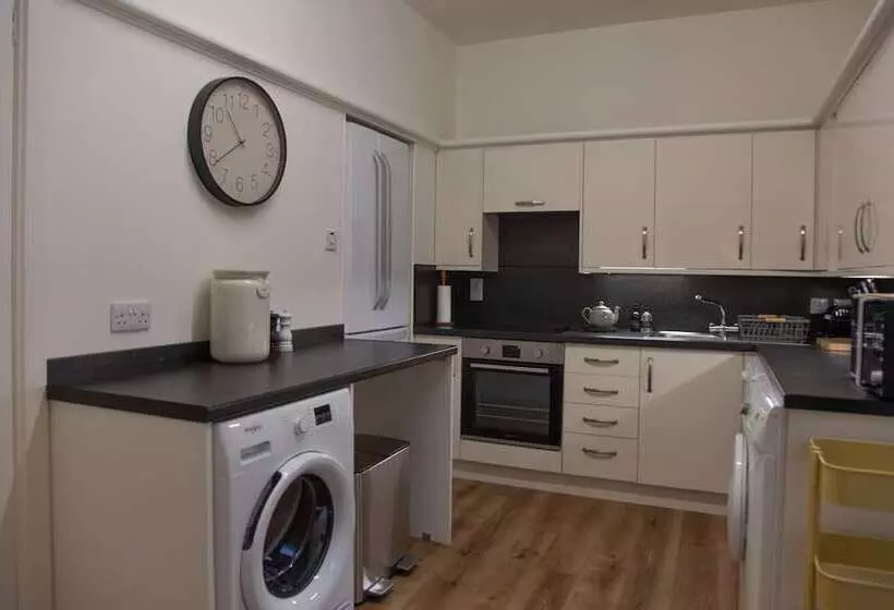 Armadale Castle Cabins