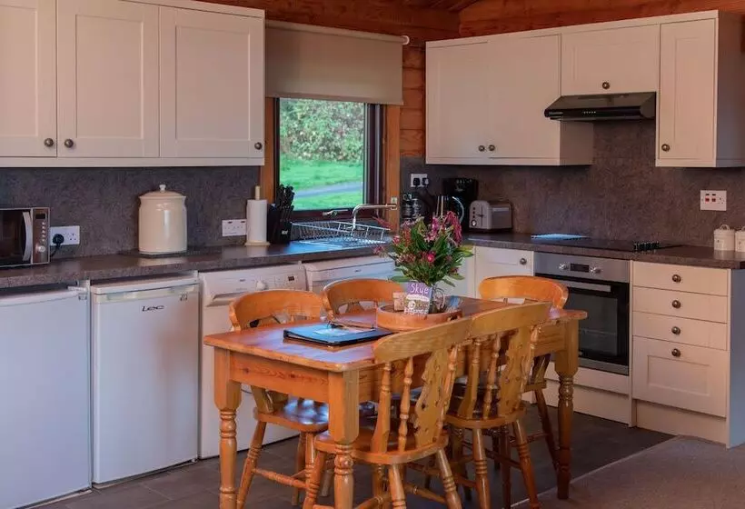 Armadale Castle Cabins