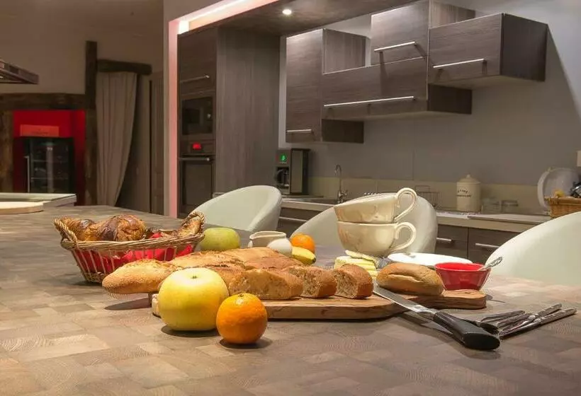 تختخواب و صبحانه Domaine Jobert