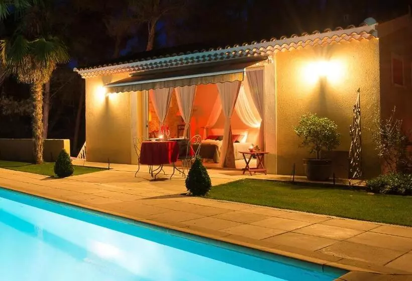 تختخواب و صبحانه Domaine Jobert