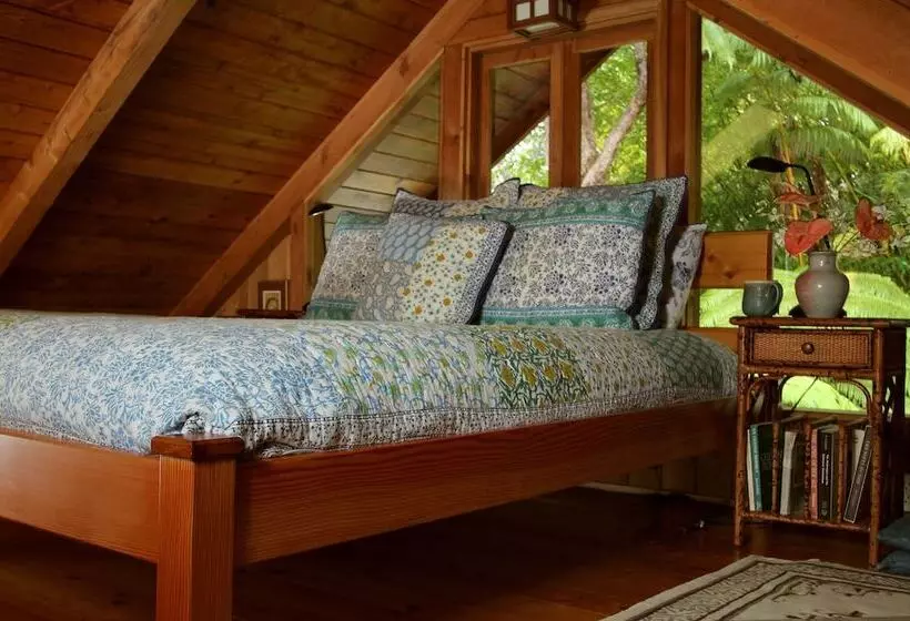 تختخواب و صبحانه Volcano Rainforest Retreat