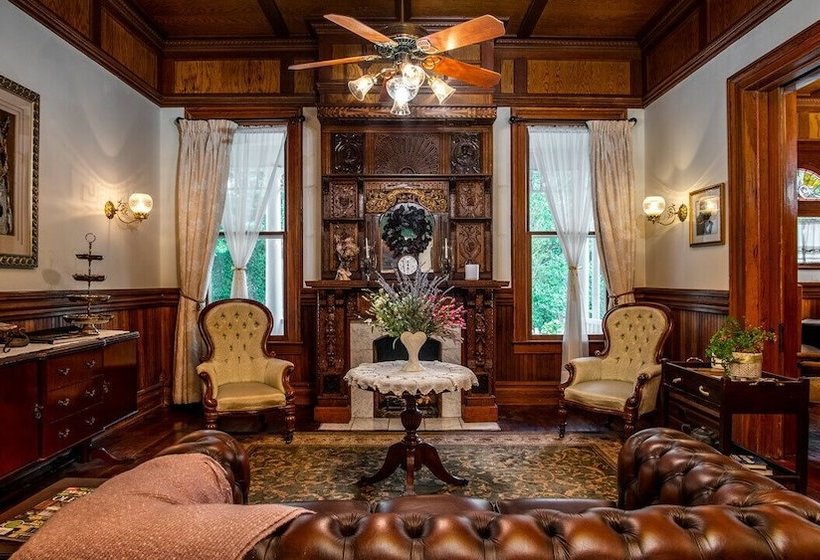 Hogan House At Rose Hill B&b