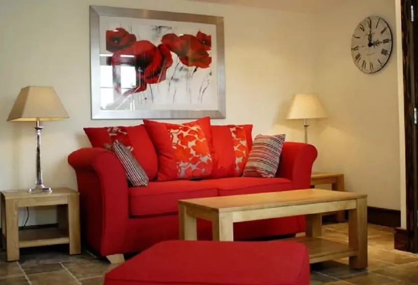 Hostelli England's Gate And Coachhouse