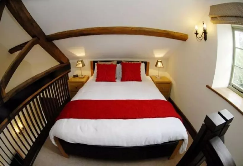 Hostelli England's Gate And Coachhouse