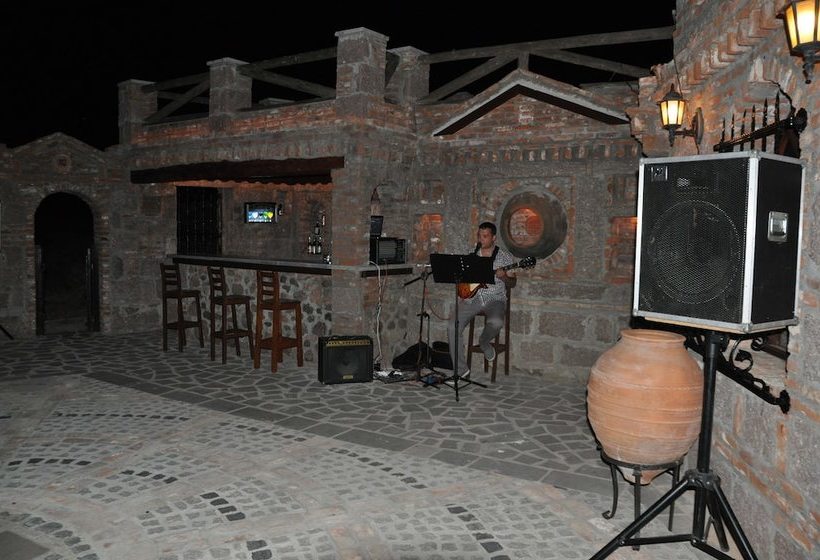 בית מלון כפרי Berceste