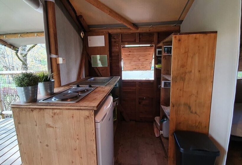 酒店 Camping Les Vernieres La Bourboule Sancy