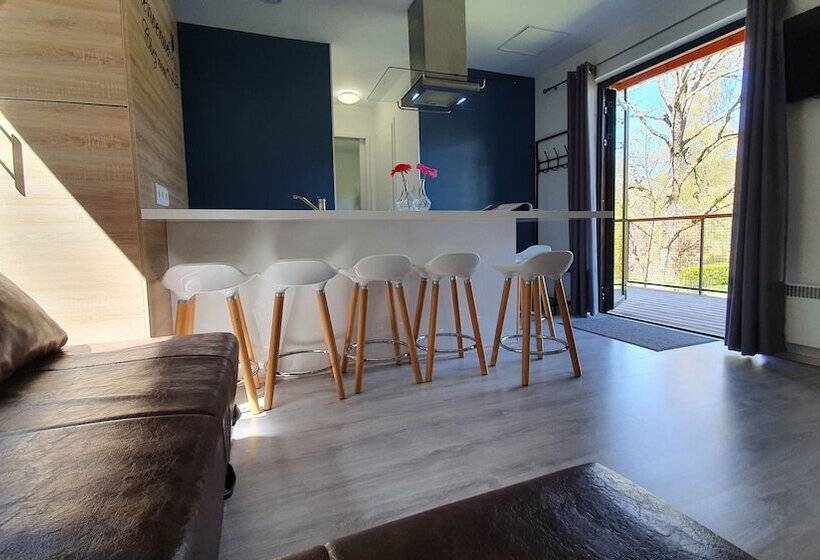 酒店 Camping Les Vernieres La Bourboule Sancy