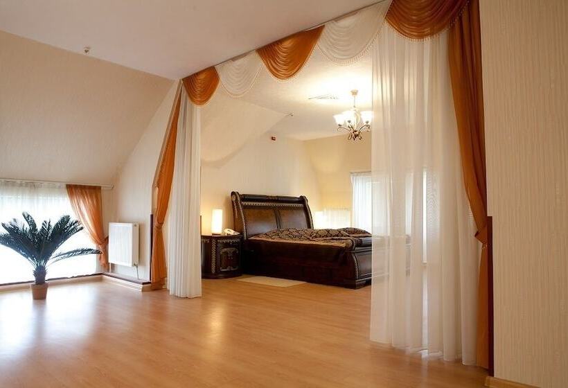 Mini Hotel Verhovina