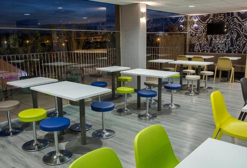 ホテル Ibis Budget Fréjus St Raphaël Centre