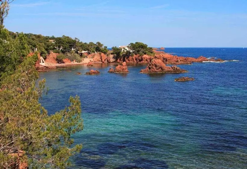 Hotelli Ibis Budget Fréjus St Raphaël Centre