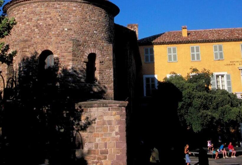 ホテル Ibis Budget Fréjus St Raphaël Centre