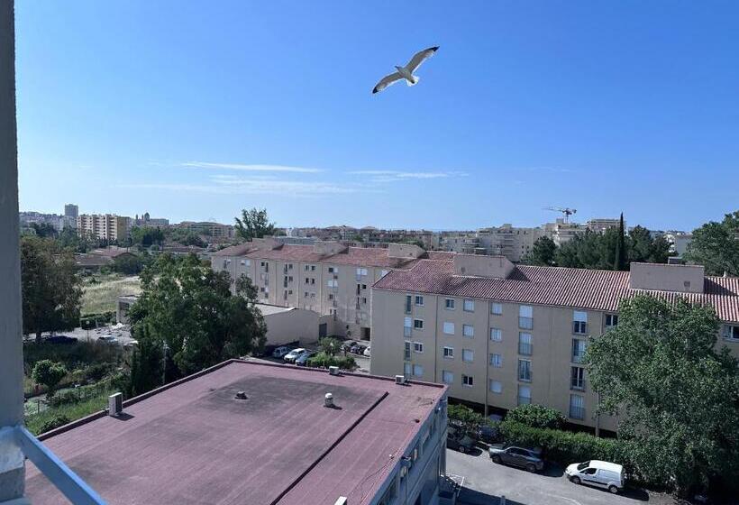 ホテル Ibis Budget Fréjus St Raphaël Centre