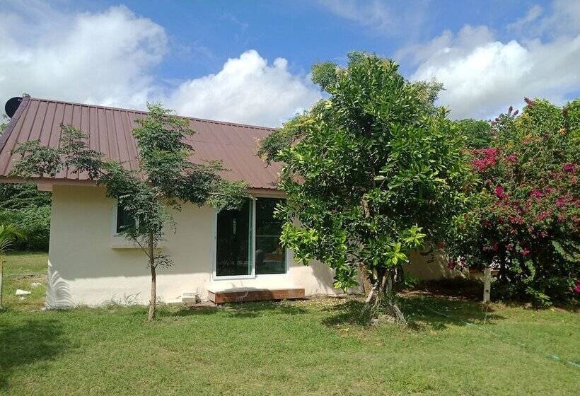 Hotel Les Collines Resort