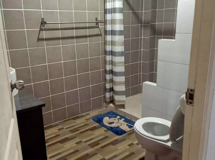 Hotelli Les Collines Resort