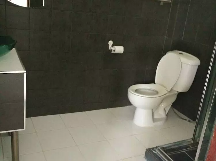 Hotelli Les Collines Resort