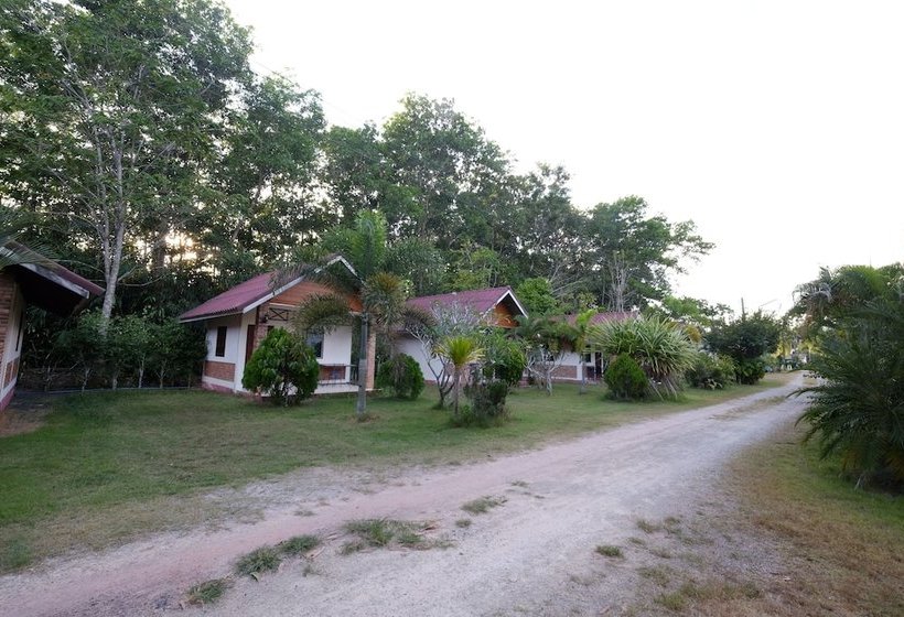 Hotel Petch Anda Resort